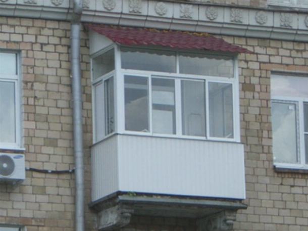 Крыша балкона из профлиста