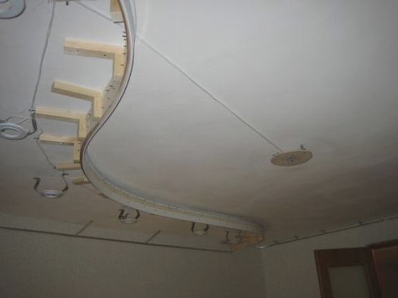 Как подготовить потолок под натяжной потолок